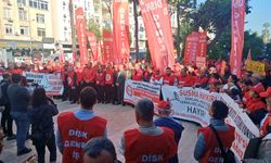 DİSK, İzmir'de asgari ücret için yürüyüş yapacak