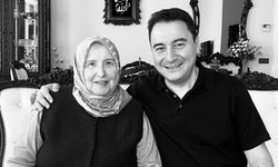 Ali Babacan'ın Acı Günü: Annesi Hayatını Kaybetti