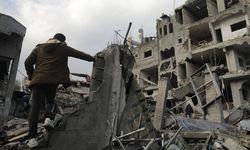 İsrail Gazze'de katliam yapıyor