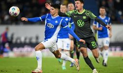 Wolfsburg 10 kişiyle galip