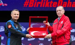 Erdoğan'dan uzay paylaşımı: Gurur duy Türkiye