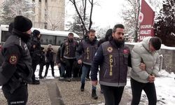Erzurum merkezli 10 ilde, 'sazan sarmalı' operasyonunda 20 gözaltı