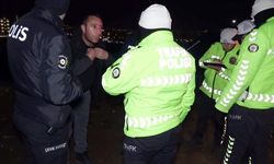 Erzurum'da kurnaz alkollü sürücü polisleri pişman etti!