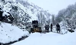 Kar nedeniyle 35 köy yolu ulaşıma kapandı