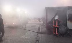 Malatya'da konteyner kent yandı!