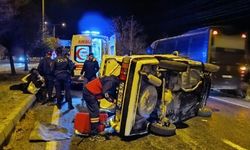 Nevşehir'de refüje çarpan otomobil takla attı: 5 yaralı