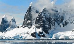 Grönland'ın buzulları hızla eriyor: Küresel iklimi tehdit ediyor