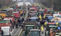 Fransa'da Çiftçilerin Protestosu Devam Ediyor