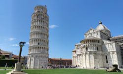 Pisa Kulesi Neden Eğik ve Neden Devrilmiyor?