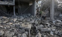 İsrail'in Gazze'ye Yönelik Saldırılarında 44 Kişi Hayatını Kaybetti