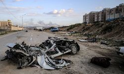 Gazze’de kanlı saldırılar: İsrail, sivilleri hedef alıyor