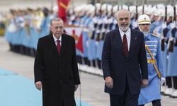 Erdoğan, Rama'yı resmi törenle karşıladı