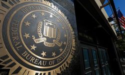 Eski FBI ajanı, yalan beyan vermekle suçlanıyor
