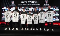Beşiktaş'tan yeni transferlere imza töreni