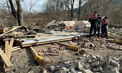 İnşaat halindeki bağ evi çöktü; enkaz altında kalan sahibi öldü