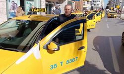 İzmir'de taksicilerden 'Kabin istiyoruz' yürüyüşü