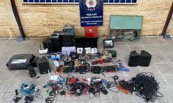 Malatya'da okuldan hırsızlık yapan 2 şüpheli yakalandı