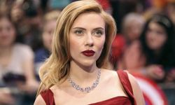 Scarlett Johansson yönetmenlik koltuğunda!