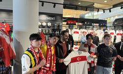Hamit Altıntop, Viyana'da Türk taraftarlarla buluştu