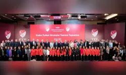 TFF Kadın Futbolu Stratejik Planı'nın tanıtım toplantısı, Riva'da yapıldı
