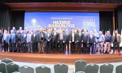 CHP'den istifa edip AK Parti'ye katılanlar için tören