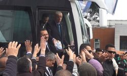 Cumhurbaşkanı Erdoğan, Bursa’da çocuklara oyuncak Togg dağıttı