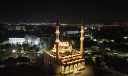 İzmirliler Ramazan ayının ilk orucu için sahura kalktı