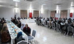 Vali Yılmaz, huzurevi sakinleri ile iftar yaptı