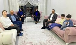 Başkan Eroğlu, Ramazan'ın ilk iftarını şehit ailesiyle birlikte açtı