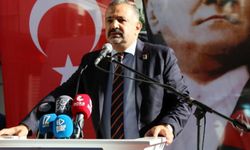 CHP'li Aslanoğlu'ndan eski başkanlara bayram tebriği