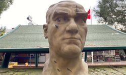 Atatürk büstüne baltayla saldırdı! Serbest bırakıldı