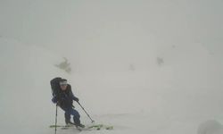 Tecrübeli rehber Aladağlar'da kayak yaparken öldü