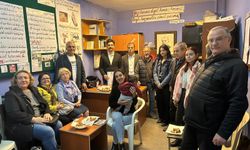 TİP Adayı Baran Köseoğlu, Emekliler Sendikası ve İzmir Yaşam Alanları Derneği’ni Ziyaret Etti