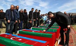 Hocalı Katliamı'nda öldürülen 7 kişi defnedildi