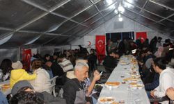 Kızılay'dan Hakkari'de 400 kişilik iftar çadırı