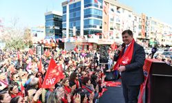 Tugay Gaziemir'den Gündoğdu'ya seslendi: Size verecek tek bir belediyemiz yok