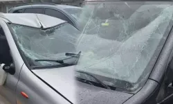 Dalgalar arabalı vapurdaki araçların camlarını kırdı