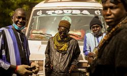 Senegal'de Müridi tarikatının rastalı ve mistik yorumu: Baye Fall topluluğu