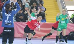 A Milli Kadın Hentbol Takımı, Karadağ'a kaybetti