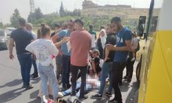 Mardin'de minibüs ile motosiklet çarpıştı: 2  ağır yaralı