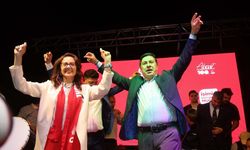 Muğla'da büyükşehir ve 11 ilçede CHP, 2 ilçede ise AK Parti başkanlığı kazandı