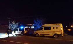 Nevşehir'de çarpışan iki otomobilden biri tarlaya devrildi: 1 ölü, 1 yaralı