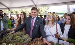 Başkan Tugay Alaçatı Ot Festivali’nin açılışını yaptı