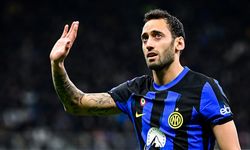 Inter, Torino'yu Hakan Çalhanoğlu'nun golleriyle geçti