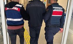 Bayraklı'da uyuşturucu ticaretine 2 gözaltı