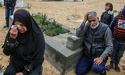 Hamas: Toplu mezar İsrail'in işlediği suçların boyutunu gösteriyor