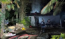 Sapanca'da tek katlı ev yandı