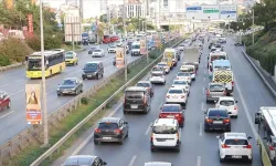 İstanbul'da Pazartesi Sabahı Trafik Kilitlendi: Metro Arızası Soruna Tuzu Biberi Oldu