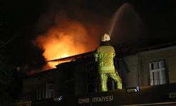 İzmir'de tekstil atölyesinde çıkan yangın söndürüldü