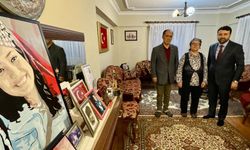Şehit öğretmen Aybüke Yalçın'ın annesi, Anneler Günü'nde unutulmadı